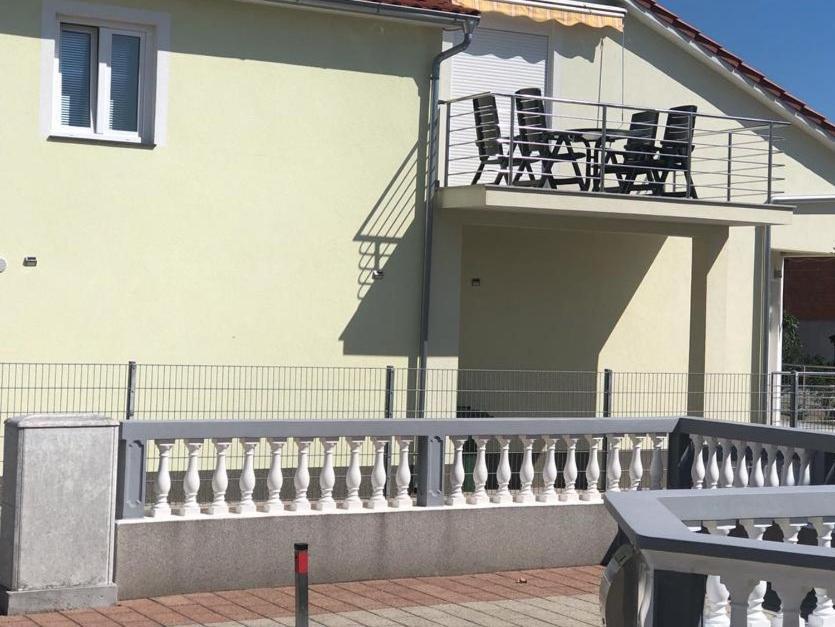 Apartman Niko Und Gaby Vodice Dış mekan fotoğraf